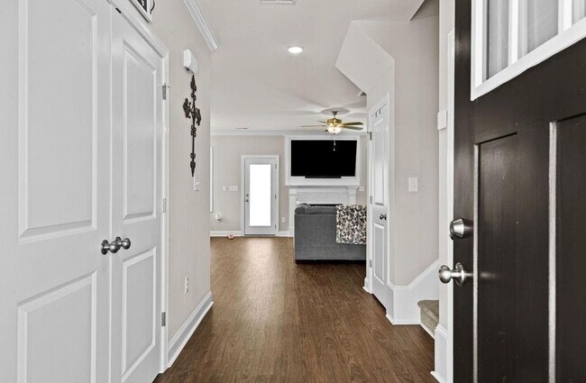 Building Photo - Currin Hill - "Coming Soon"