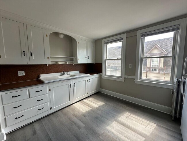 Foto del edificio - 1245 Cranston St