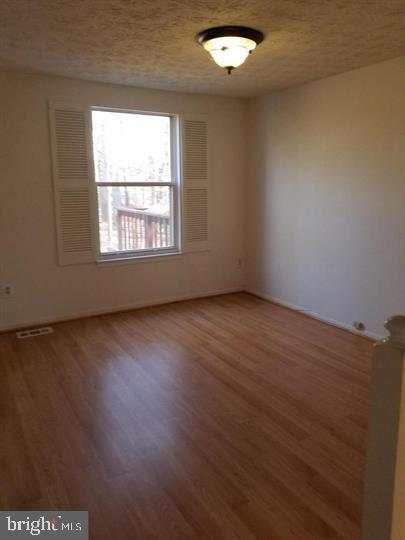 Building Photo - 9086 Tiffany Park Ct