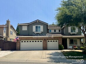 Building Photo - 2169 Mount Errigal Pl