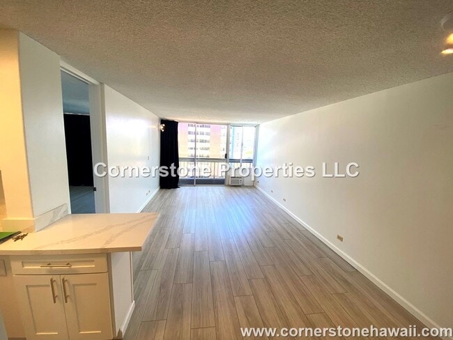 Building Photo - 775 Kinalau Pl