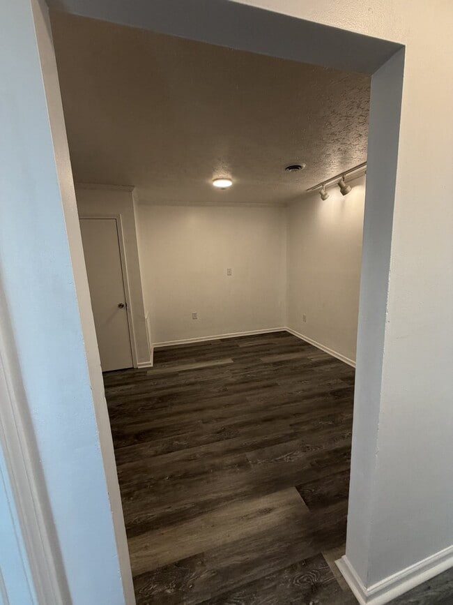 Building Photo - 1207 Clement St