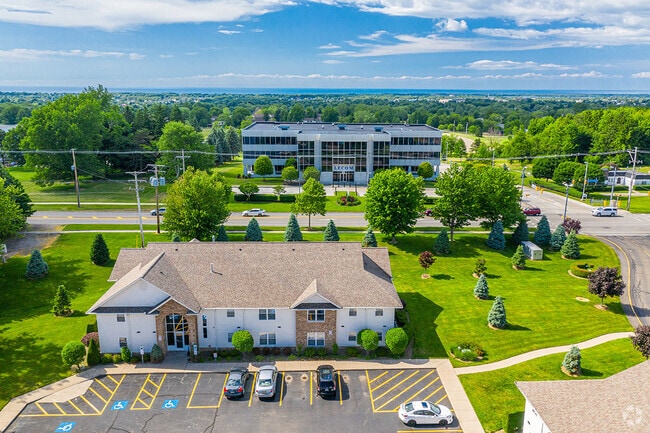 Building Photo - Laurel Springs Apartments