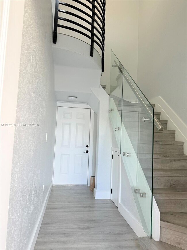 Foto del edificio - 7330 NW 174th Terrace