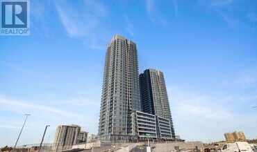 Building Photo - 30 Upper Mall Wy