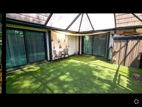 Building Photo - 7753 Courtyard Run W