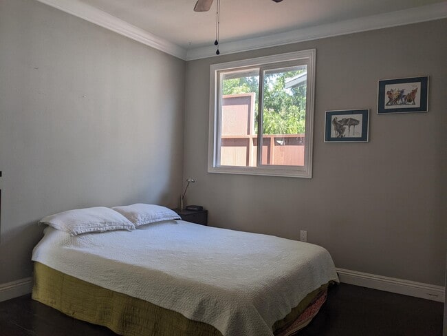 1st bedroom by kitchen - 2625 W Avenue 34