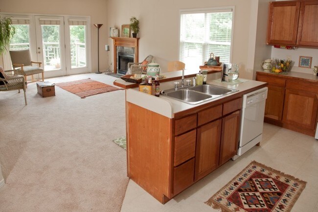 Foto del edificio - Woods at Latimer (1 bed/1 bath community)