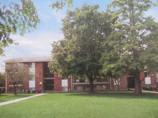 Building Photo - Westbrook Apartments