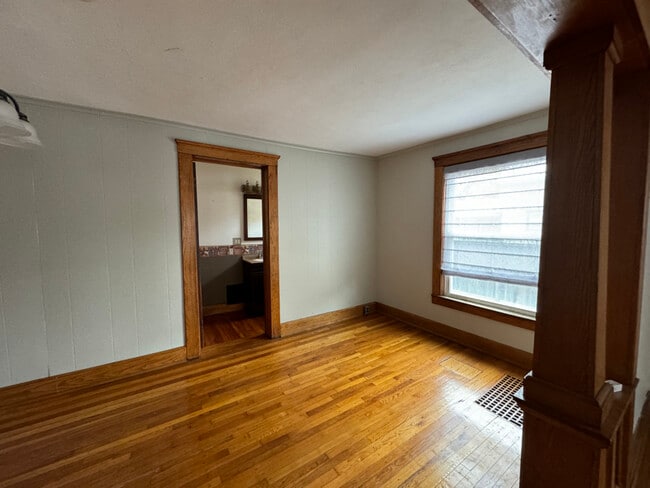 Building Photo - 51 Clinton Ave