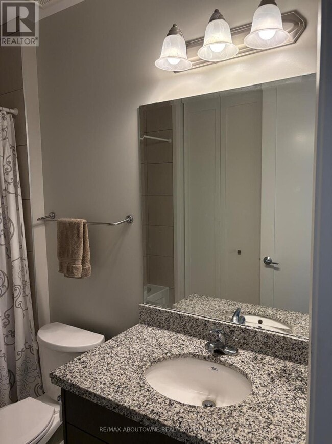 Photo du bâtiment - 118 King St E