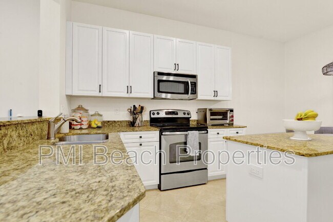 Building Photo - 124 W Prive Cir
