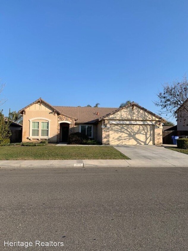 Primary Photo - 3 br, 2 bath House - 1874 W Bristol Ln