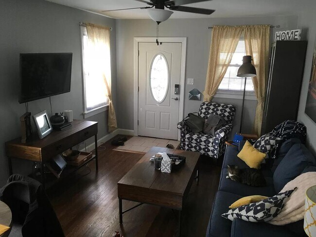 Foto del edificio - 1711 Sterling Ave