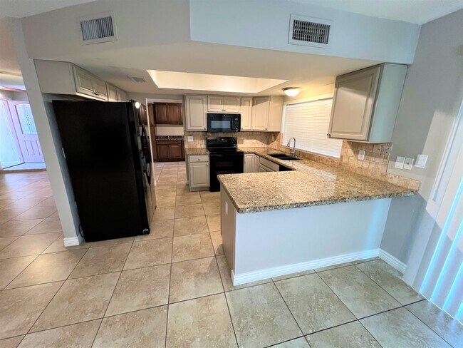 Foto del edificio - 4836 W Mercer Lane