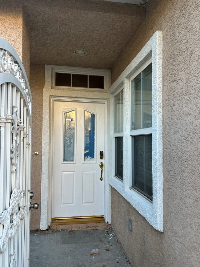 Photo - 8940 Deira Ln House