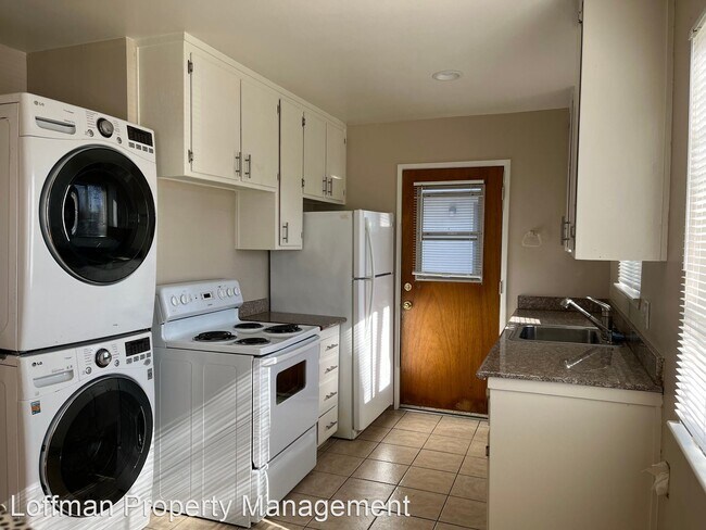 Foto del edificio - 2 br, 1 bath House - 104 Grove Street