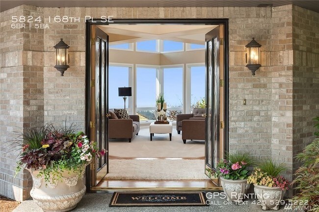 Building Photo - Stunning 5 Bedroom in Lakemont Community!
