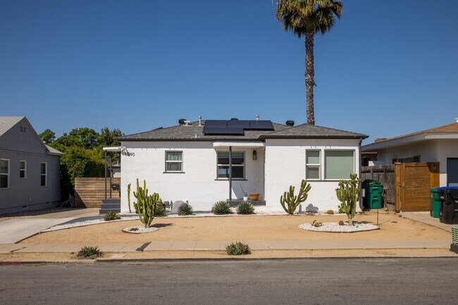 Building Photo - 4590 Winona Ave