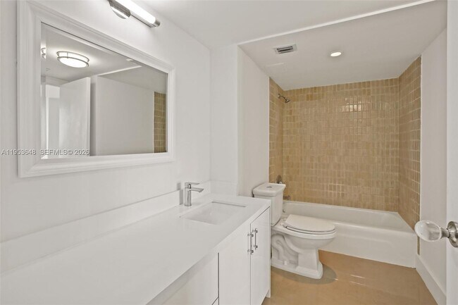 Foto del edificio - 2333 Brickell Ave