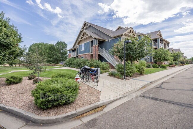 Foto del edificio - 804 Summer Hawk Drive