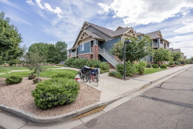 Building Photo - 804 Summer Hawk Drive
