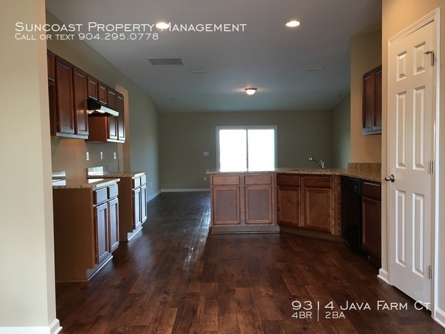 Foto del edificio - Spacious new home!