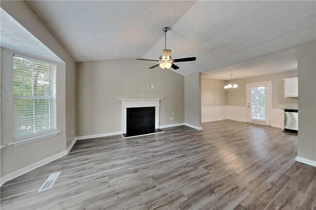 Foto del edificio - 3848 Welham Green Ct