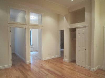 Primary Photo - 138 E 16th St