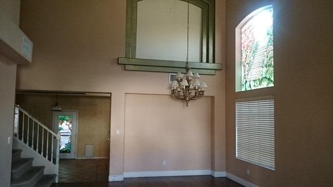 Foto del edificio - 255 Flirtation Ct