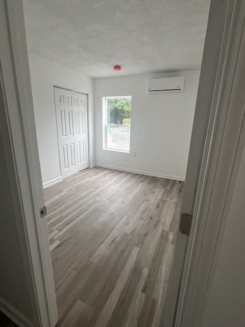 Foto del edificio - 403 Maple Ave