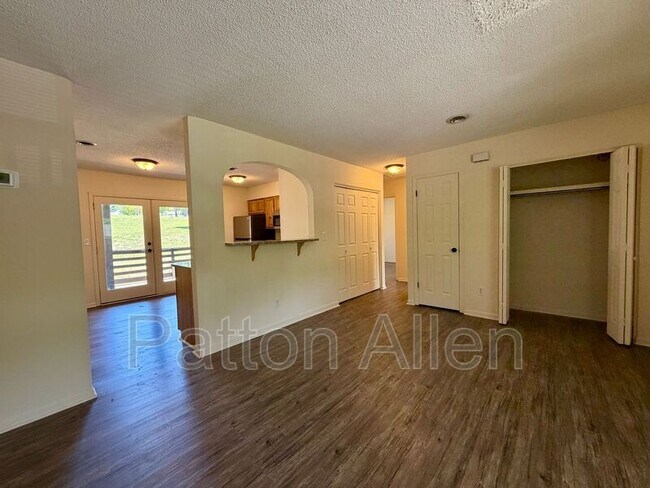 Foto del edificio - 22 Dawnwood Cir