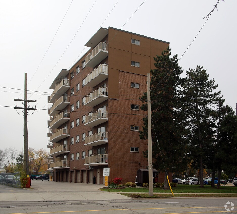 The Eldorado Apartments 494 Queenston Rd Hamilton, ON