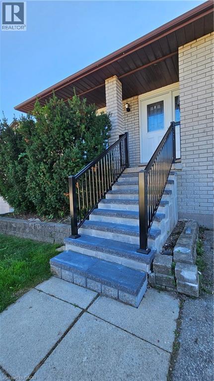 Building Photo - 110 Abbot Dr