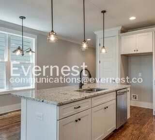 Foto del edificio - 3-Bed / 3-Bath Home with Modern Amenities/ Available Soon!
