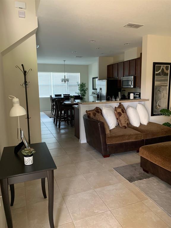 Foto del edificio - 7843 Hardenton St