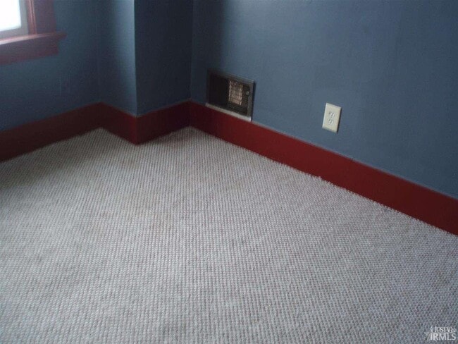 Foto del edificio - 1811 Tilden Ave