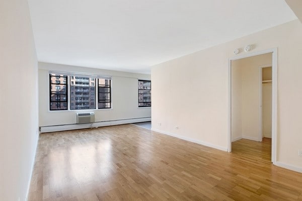 Primary Photo - 97-20 57th Ave