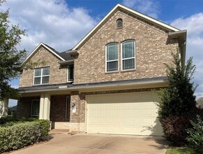 Building Photo - 14303 Tasmania Ct