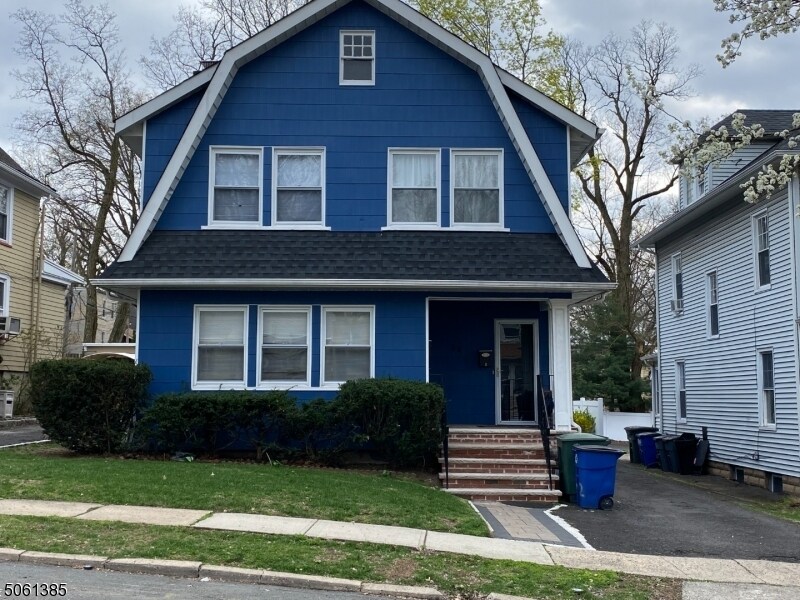 Primary Photo - 72 4th St