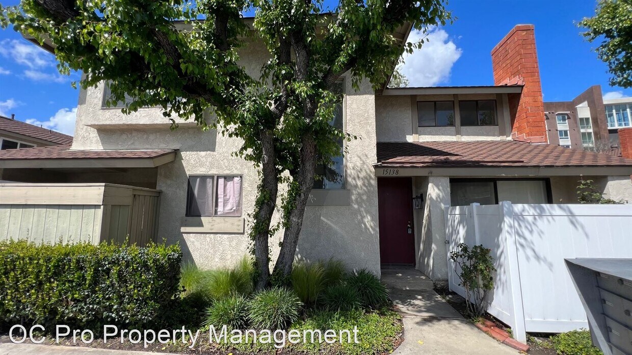 Foto principal - 3 br, 2.5 bath House - 15138 Moir Court
