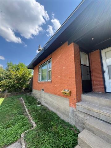 Foto del edificio - 2732 W Jefferson Blvd