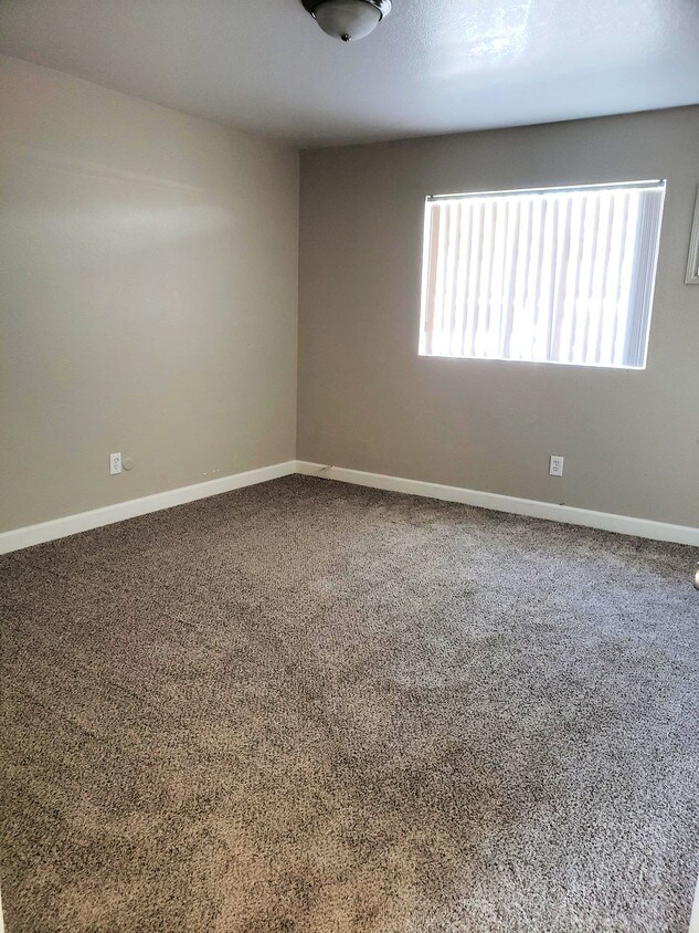 Foto principal - 401 Lincoln Ave