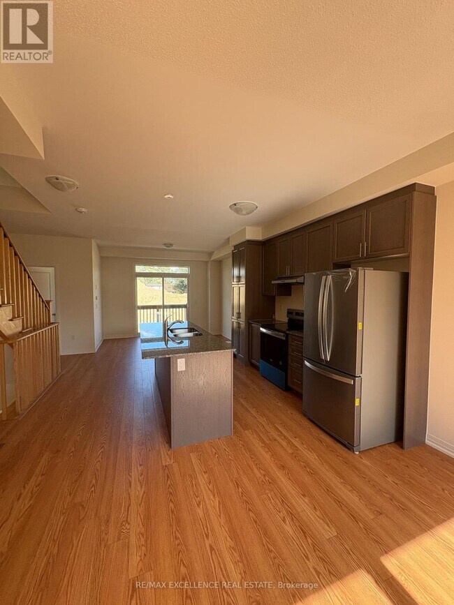 Building Photo - 474 Provident Way