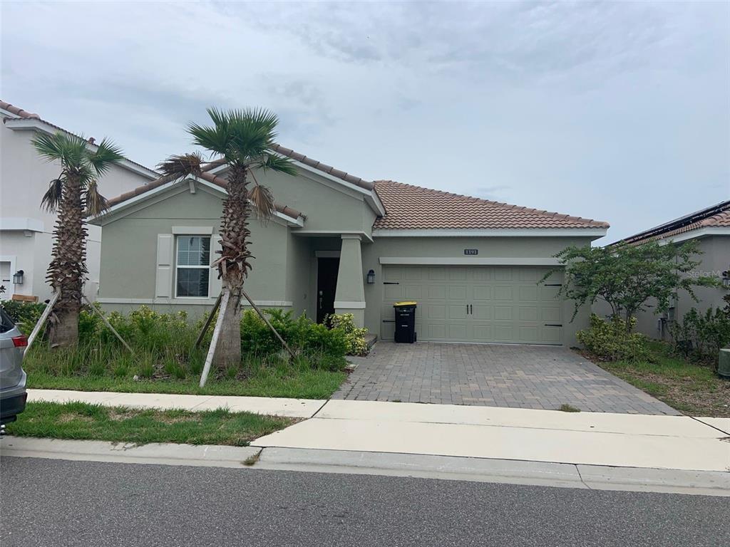 Primary Photo - 1191 Oak Bluff Dr