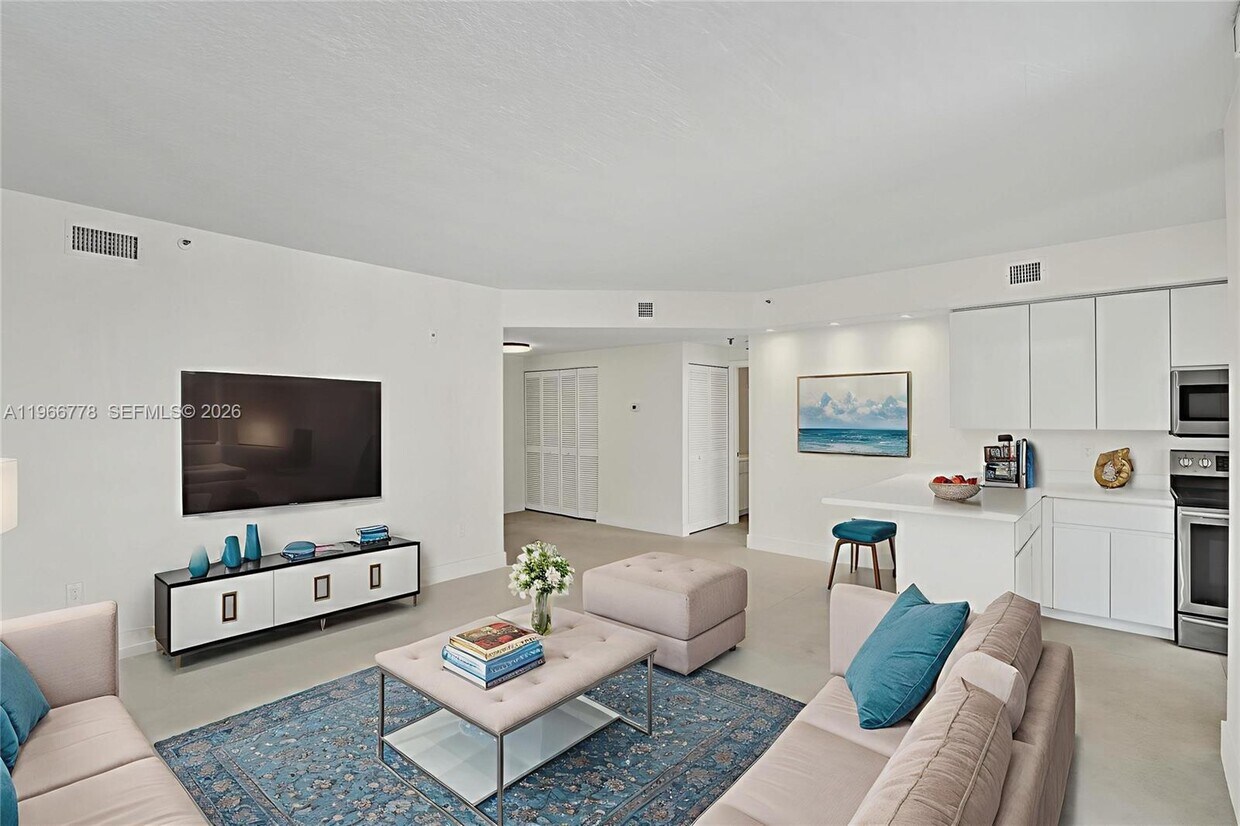 Foto del edificio - 1834 Brickell Ave