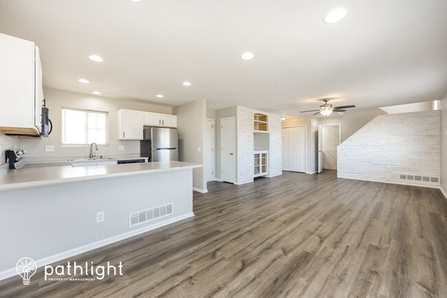 Building Photo - 2052 Springside Drive, Colorado Springs, C...