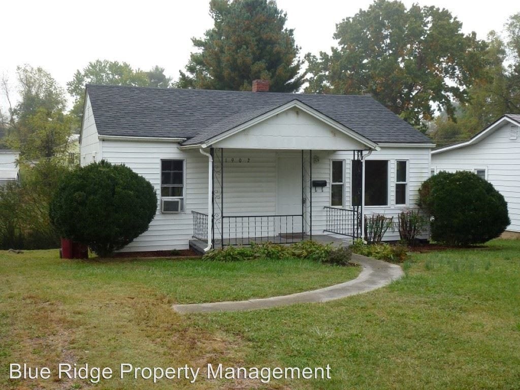 Primary Photo - 2 br, 1 bath House - 1902 East Watauga