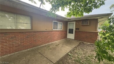 Building Photo - 3016 Northgate Ave