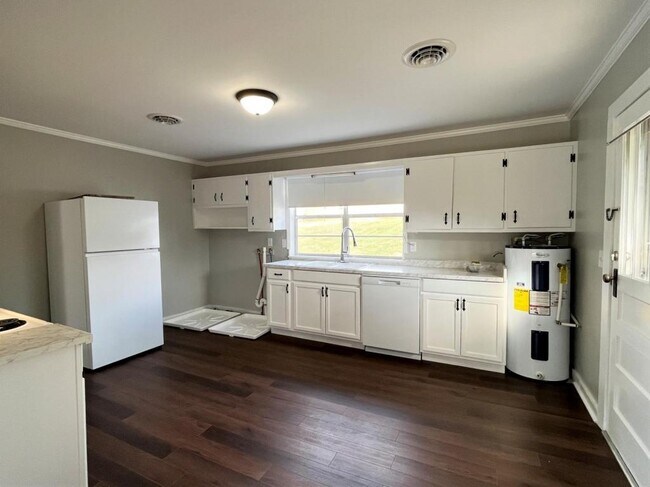 Foto del edificio - 3248 Blue Springs Pkwy